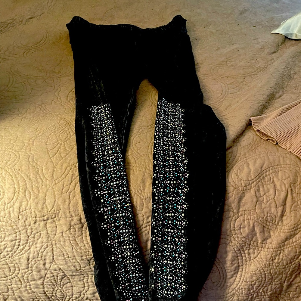 Jeggings with cute bling on legs